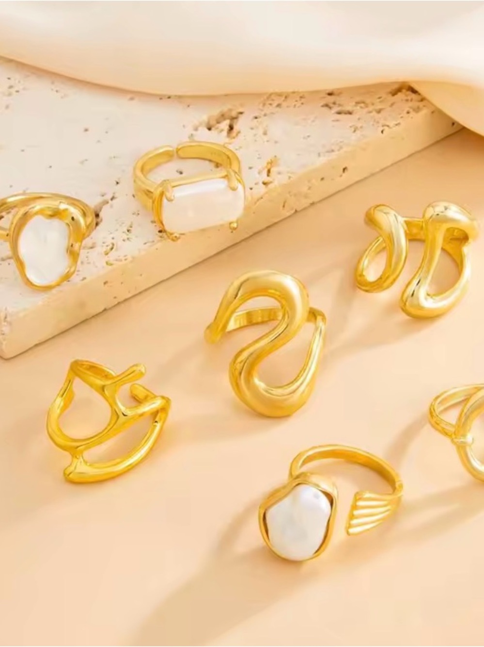 Gold & Pearl Ring Set - Picture 7 of 7